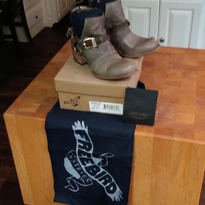 Freebird by Steven heeled boot